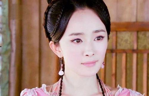 电视剧女星,揭秘电视剧女星背后的辉煌人生